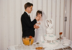 Linda's wedding - August '66